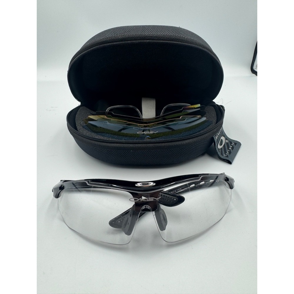 NWOT Oakley Radar Sunglasses Mens Case And Extra Multicolor Lenses Summer Hiking
